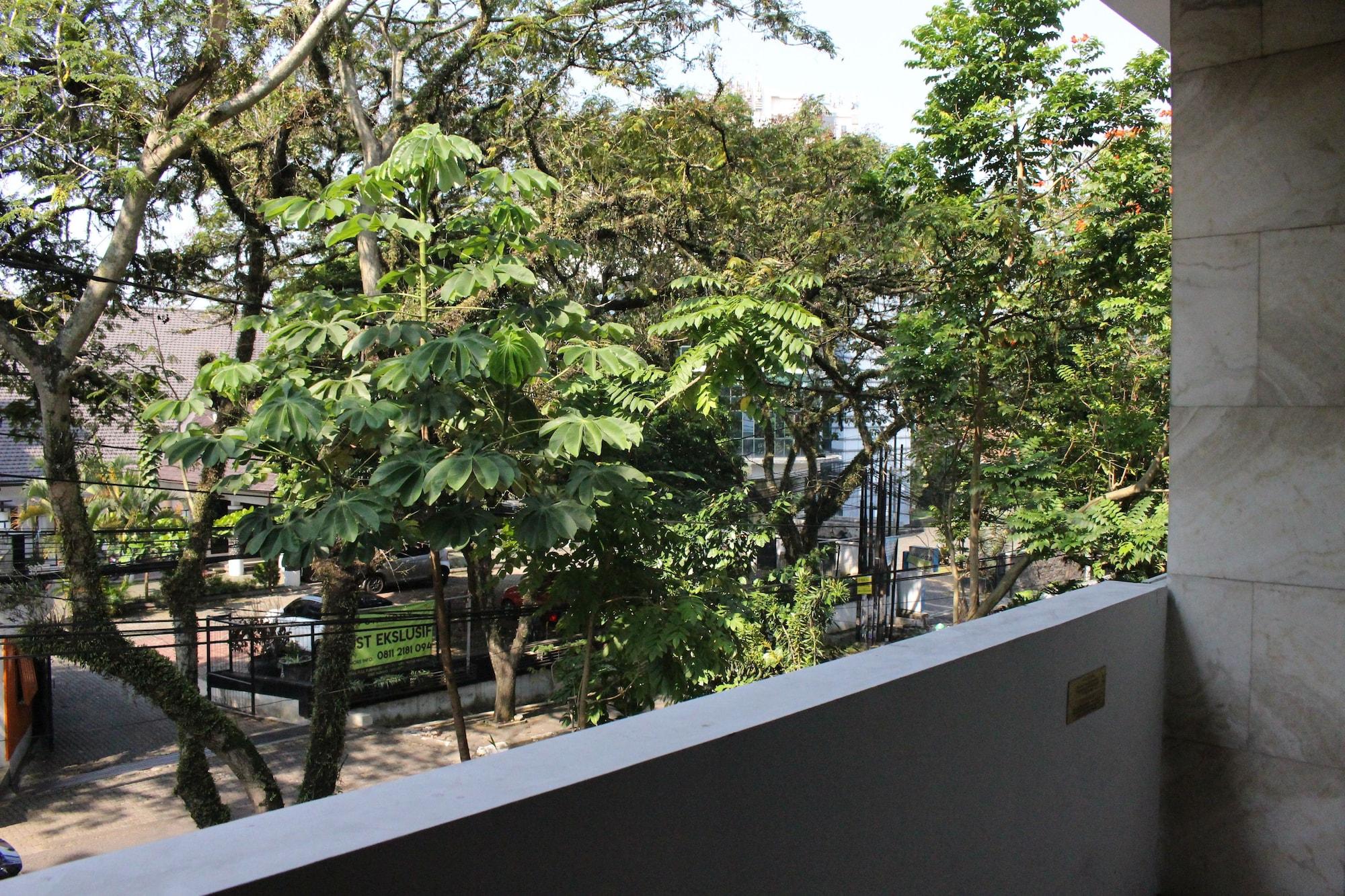 Hotel House Sangkuriang Bandung Exteriér fotografie