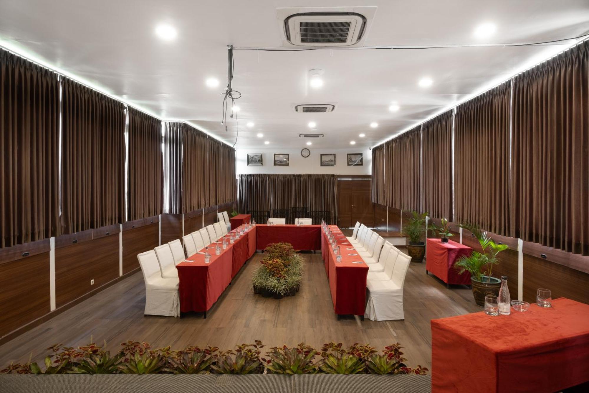 Hotel House Sangkuriang Bandung Exteriér fotografie