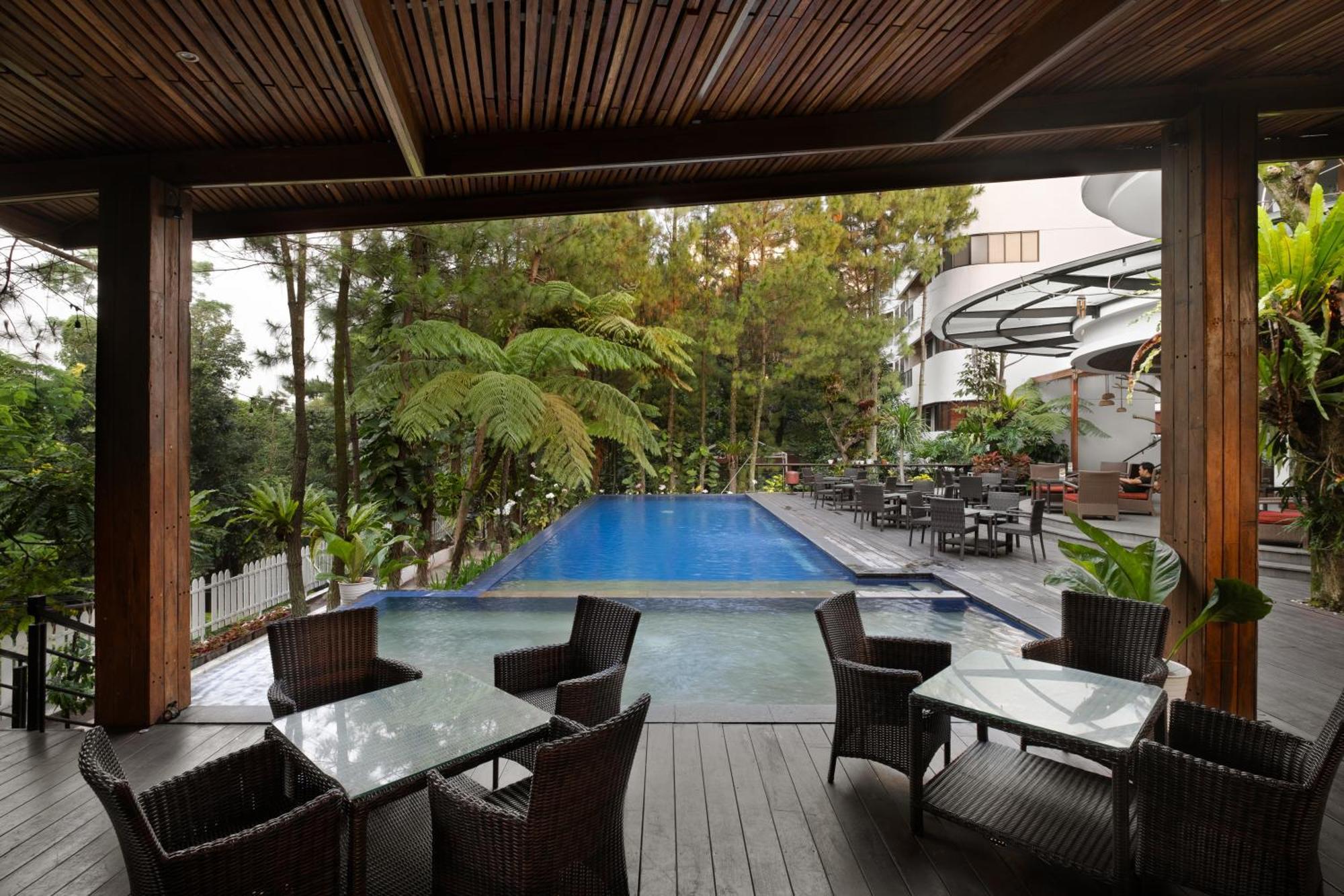 Hotel House Sangkuriang Bandung Exteriér fotografie
