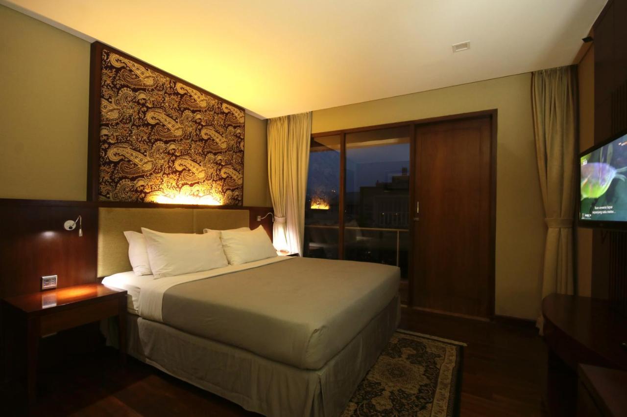 Hotel House Sangkuriang Bandung Exteriér fotografie